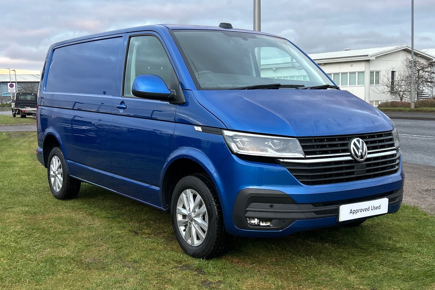 Main listing image - Volkswagen Transporter
