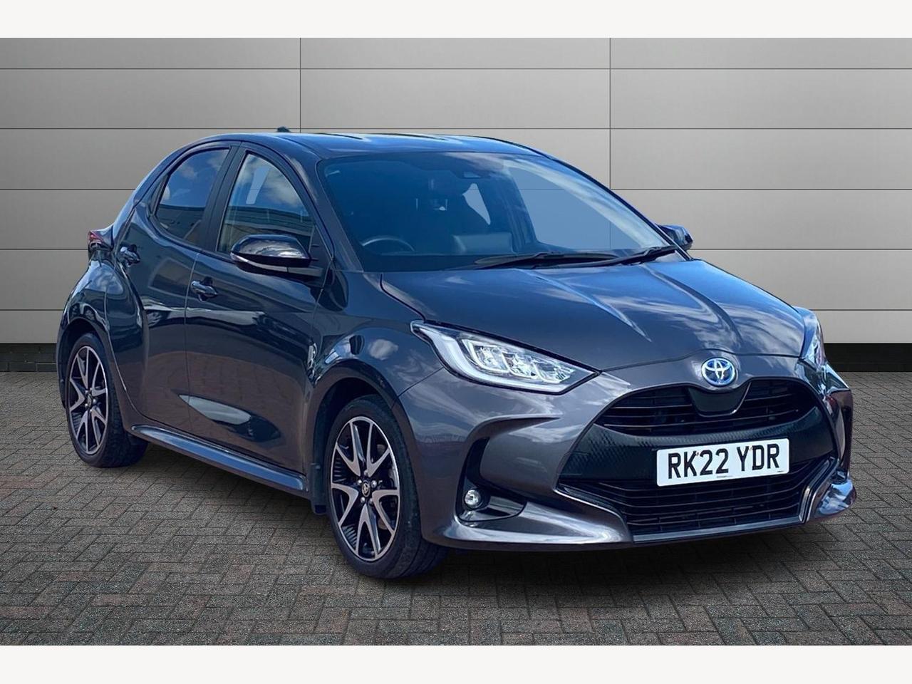 Main listing image - Toyota Yaris