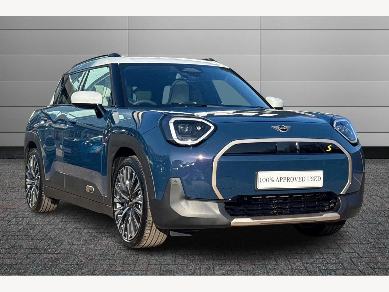 Main listing image - MINI Electric