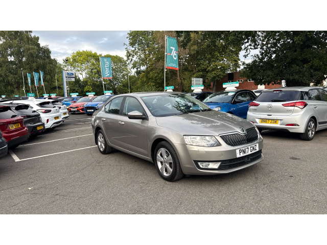 Main listing image - Skoda Octavia