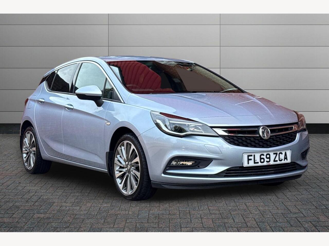 Main listing image - Vauxhall Astra
