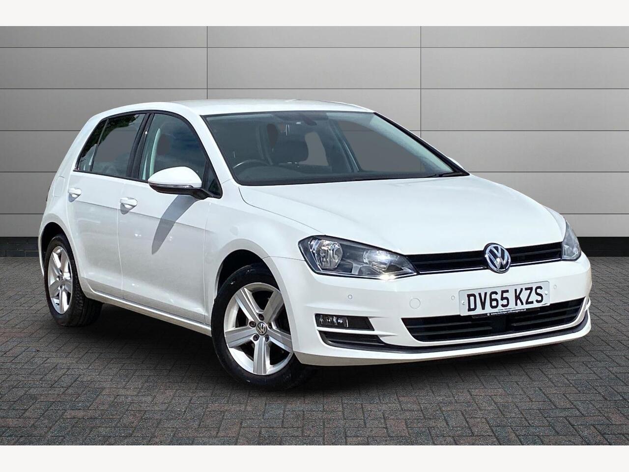 Main listing image - Volkswagen Golf