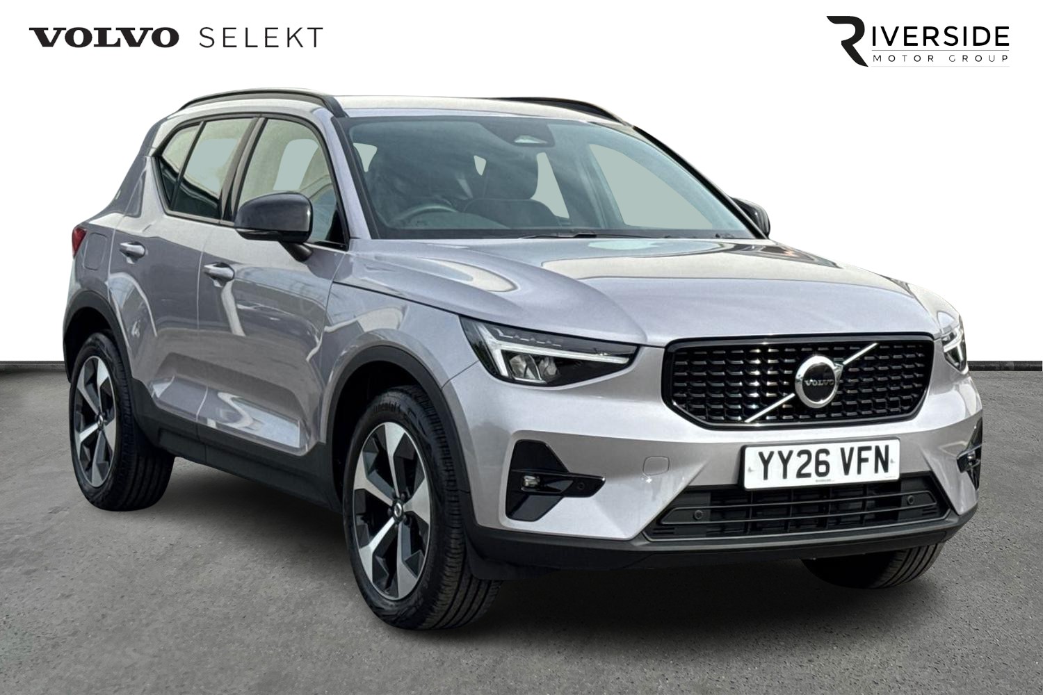 Main listing image - Volvo XC40