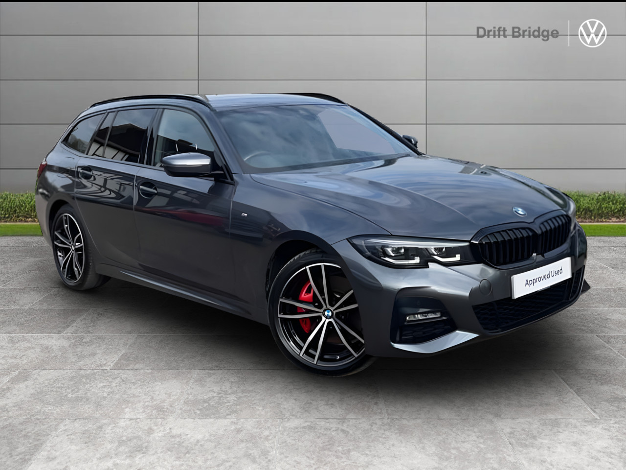 Main listing image - BMW 3 Series Touring