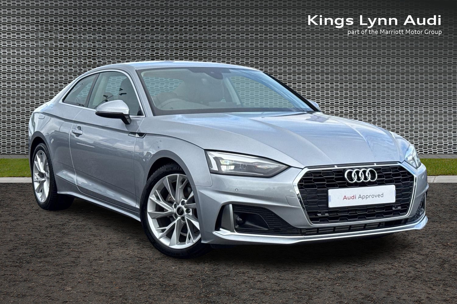 Main listing image - Audi A5