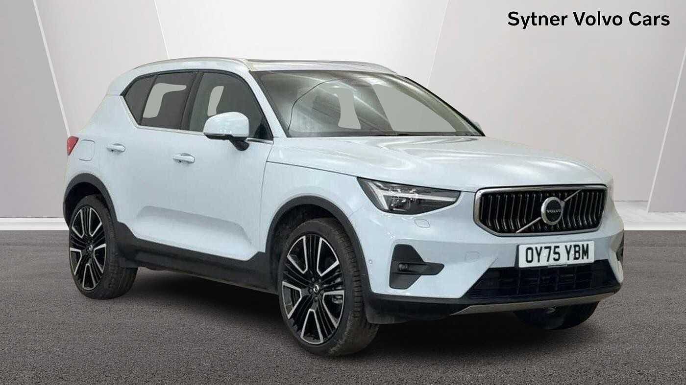 Main listing image - Volvo XC40