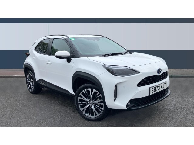 Main listing image - Toyota Yaris Cross
