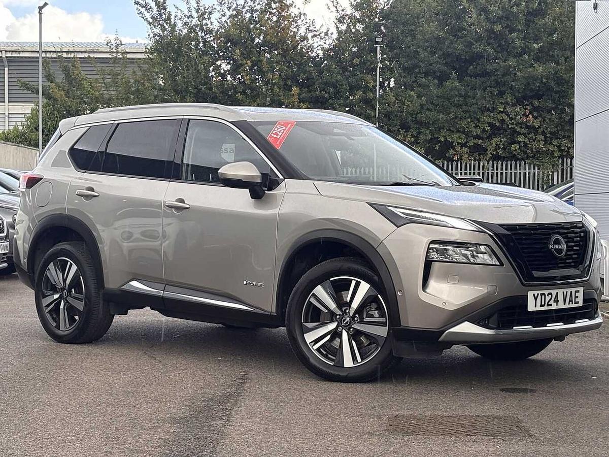 Main listing image - Nissan X-Trail