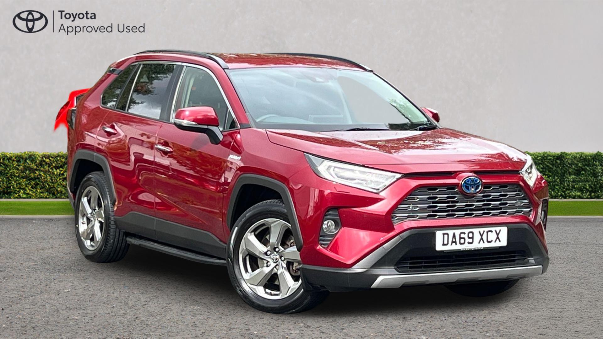 Main listing image - Toyota RAV4