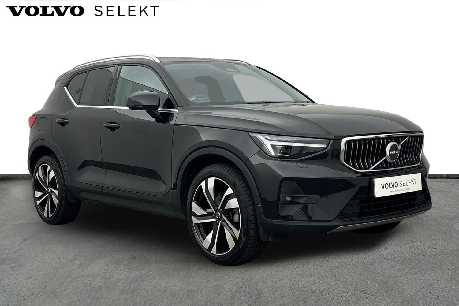 Main listing image - Volvo XC40