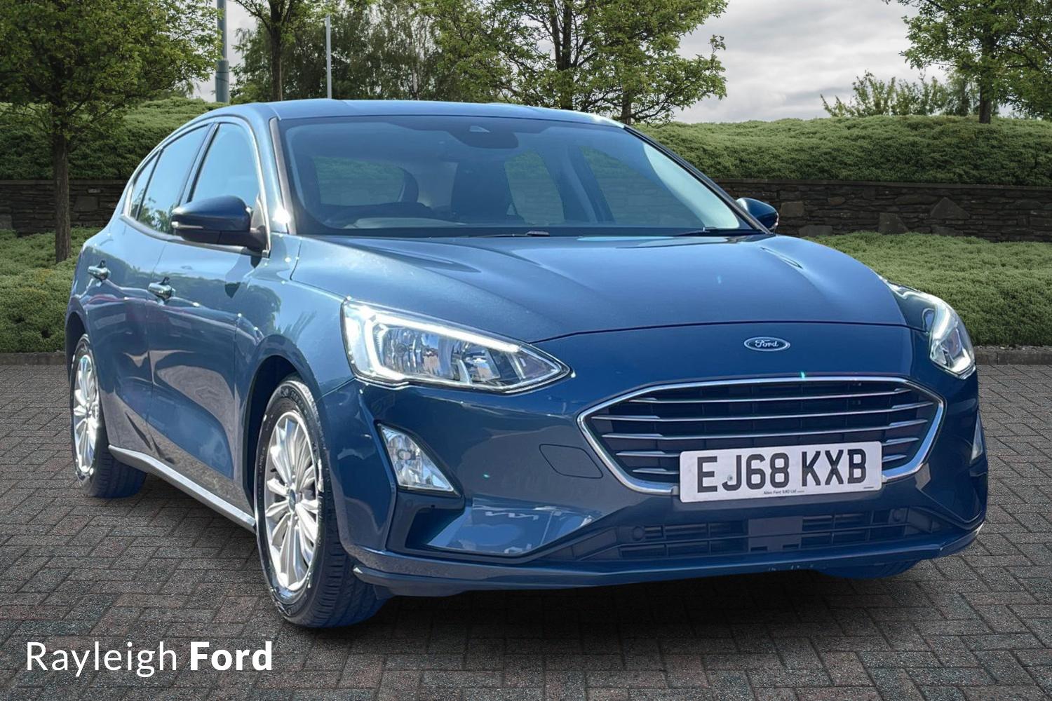Main listing image - Ford Focus