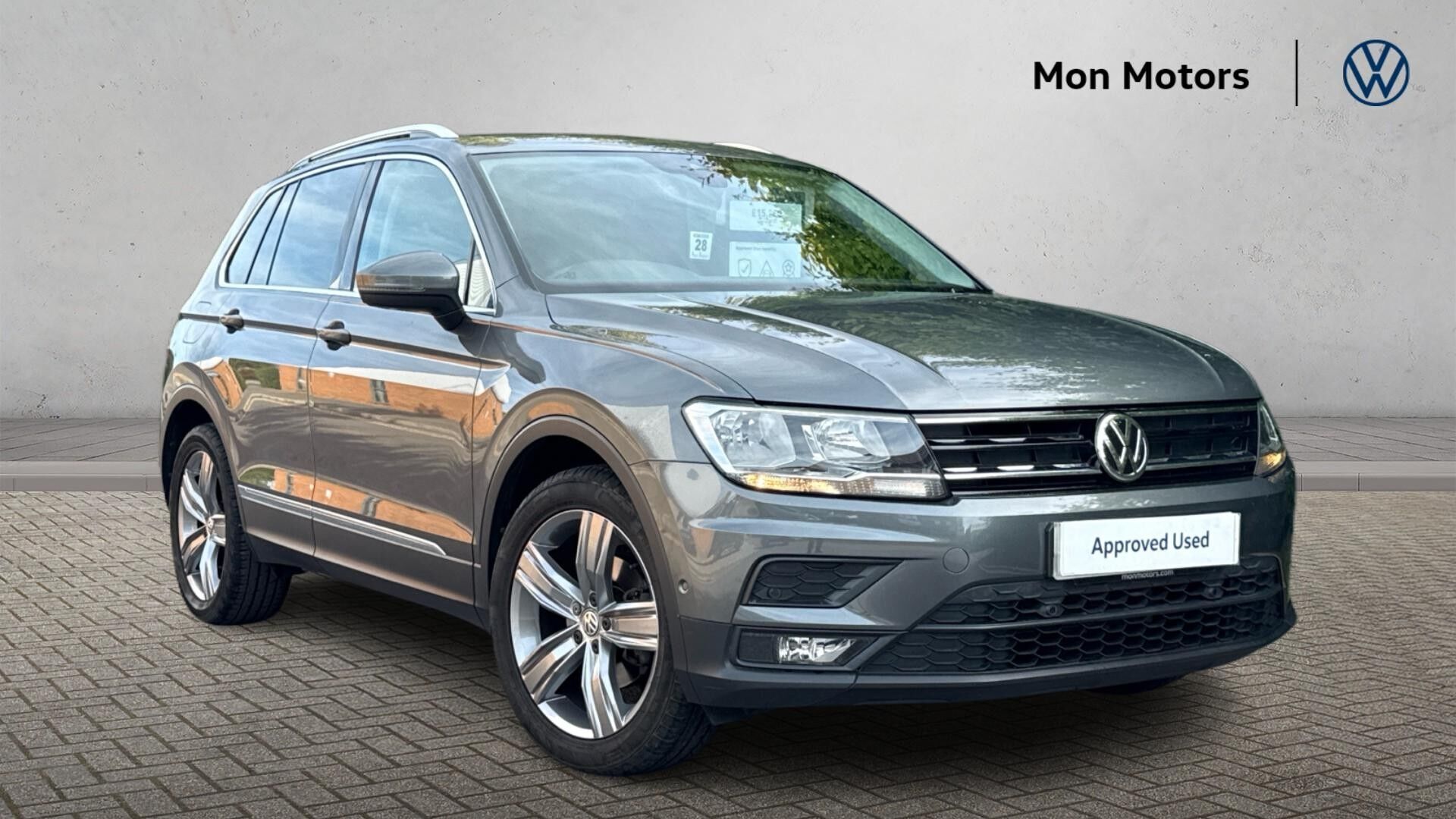 Main listing image - Volkswagen Tiguan