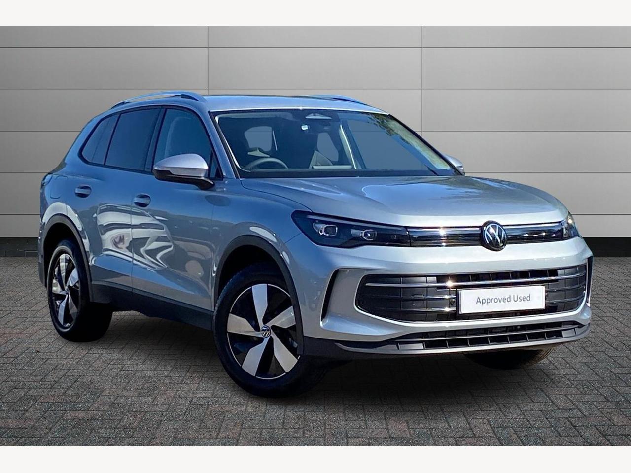 Main listing image - Volkswagen Tiguan