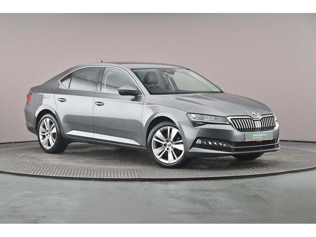 Main listing image - Skoda Superb