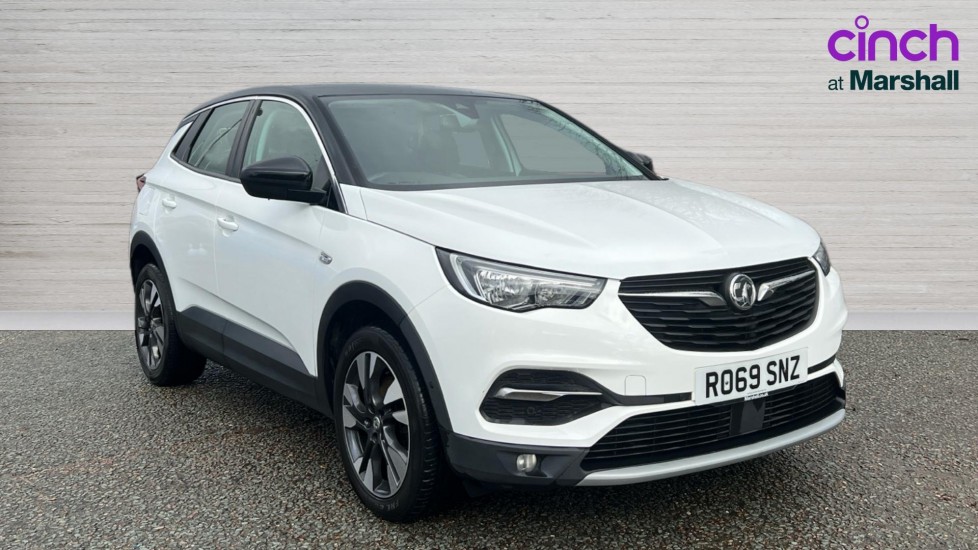 Main listing image - Vauxhall Grandland X
