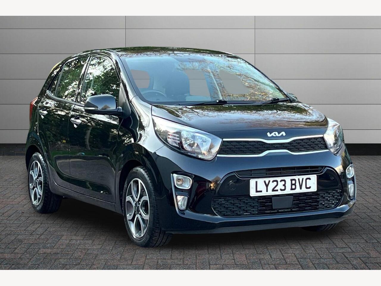 Main listing image - Kia Picanto