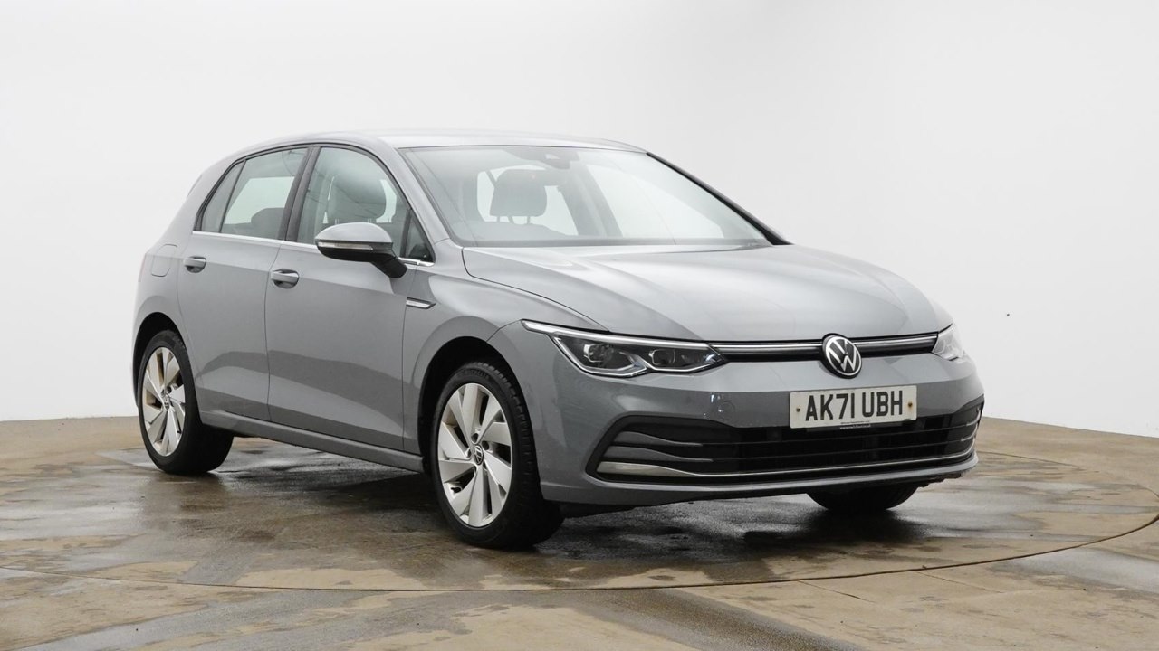 Main listing image - Volkswagen Golf