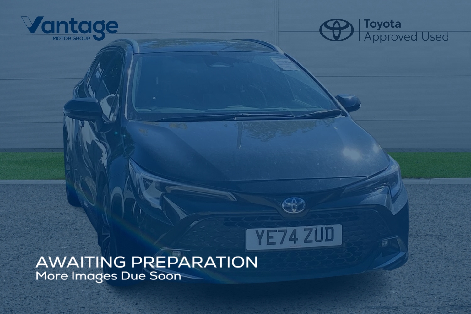 Main listing image - Toyota Corolla Touring Sport