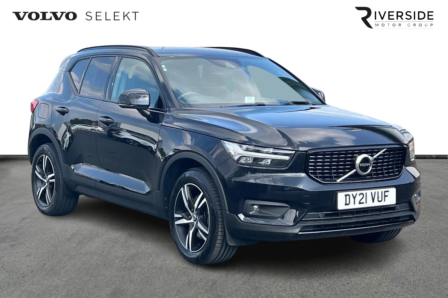 Main listing image - Volvo XC40
