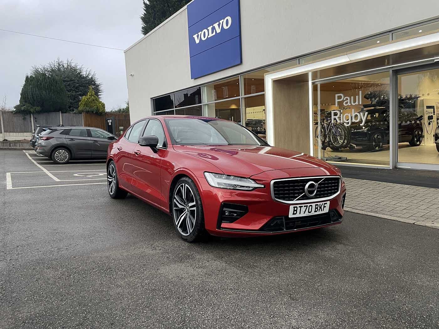 Main listing image - Volvo S60