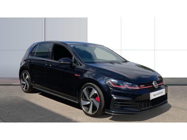 Main listing image - Volkswagen Golf