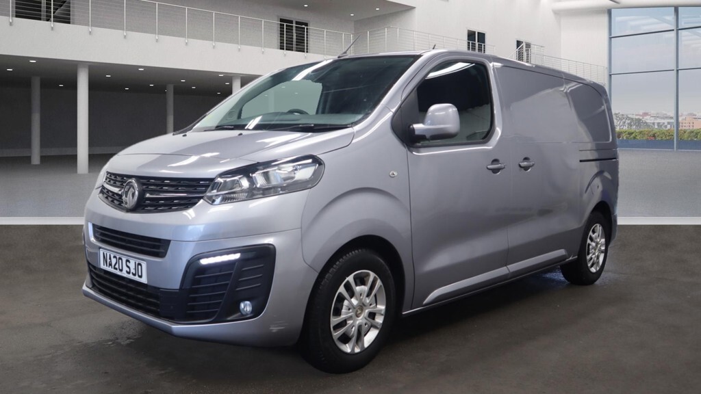 Main listing image - Vauxhall Vivaro