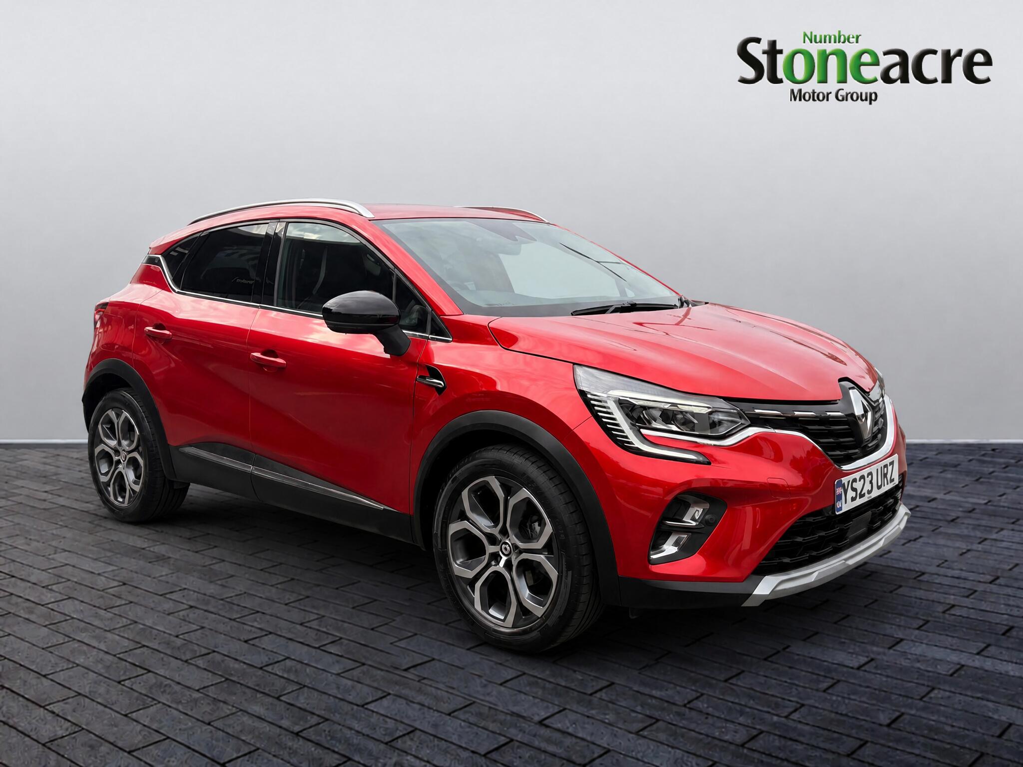 Main listing image - Renault Captur