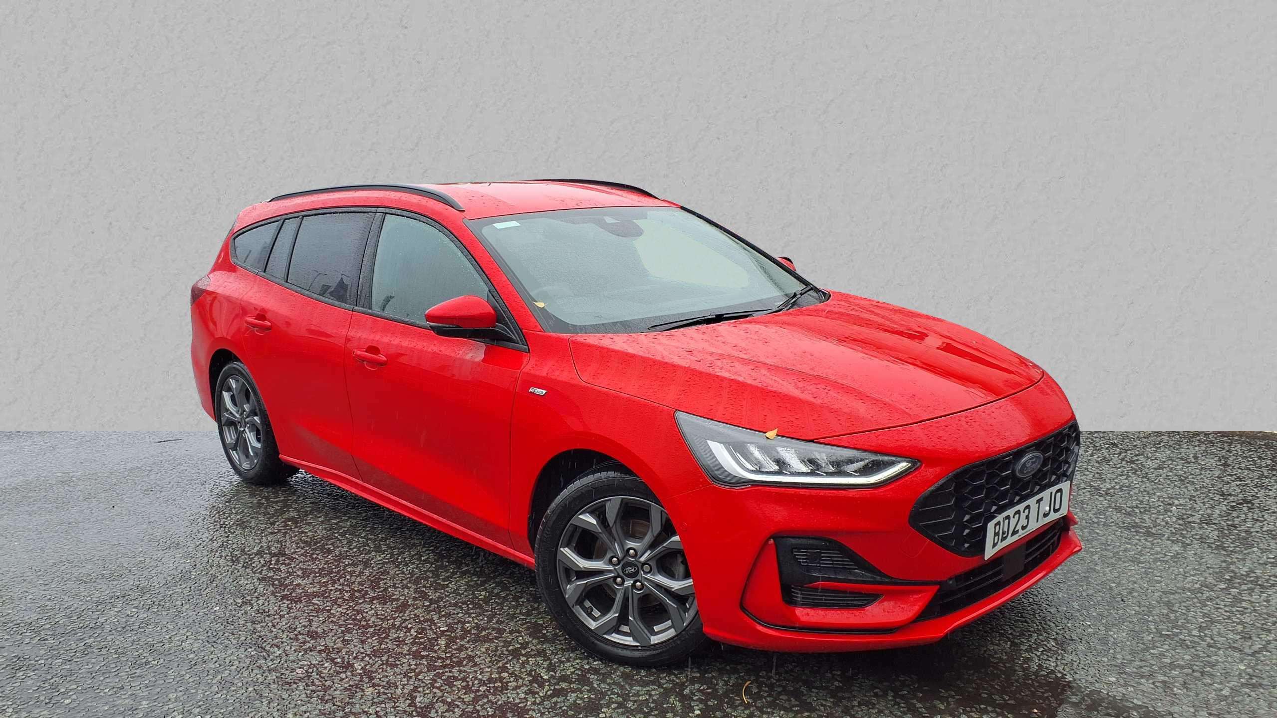 Main listing image - Ford Focus Estate