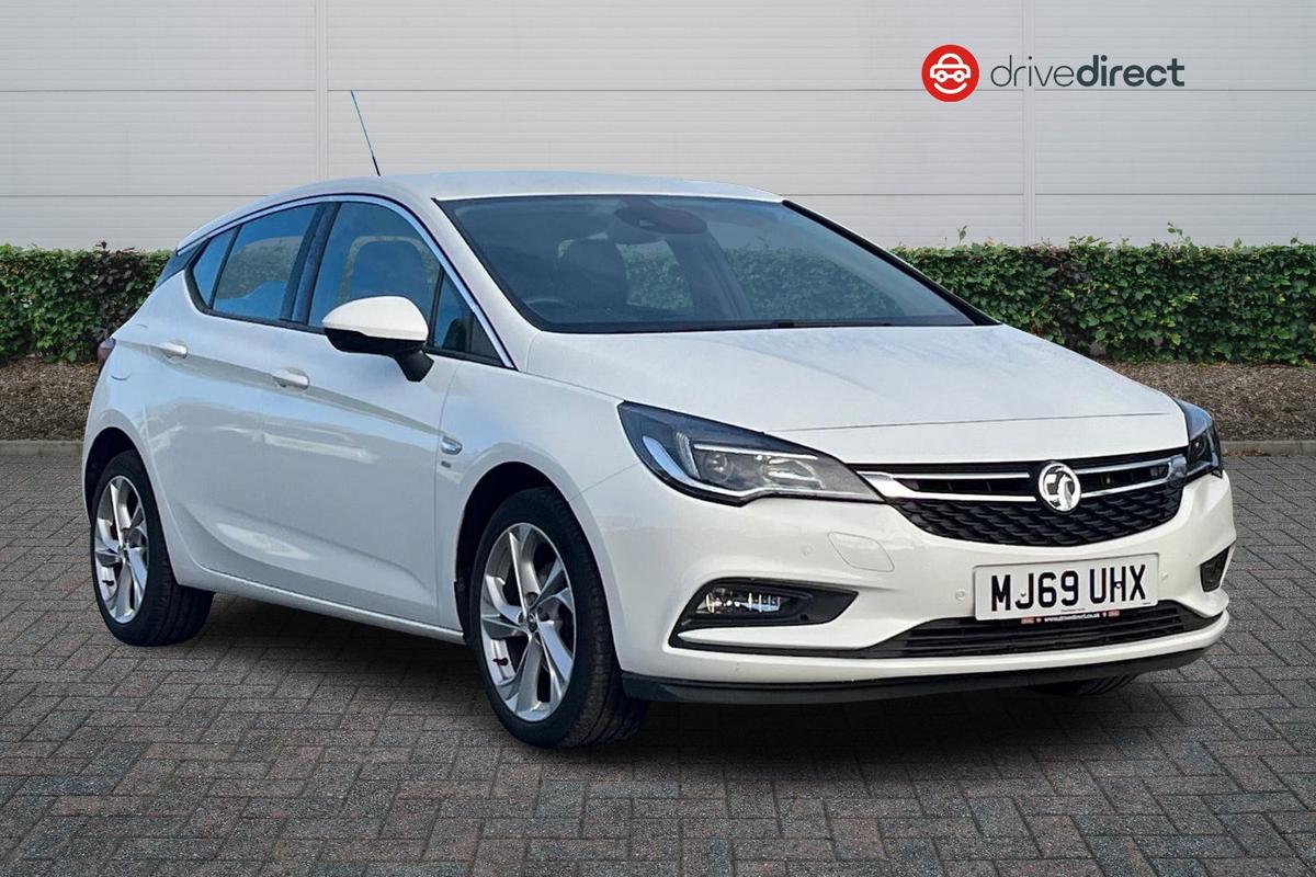 Main listing image - Vauxhall Astra