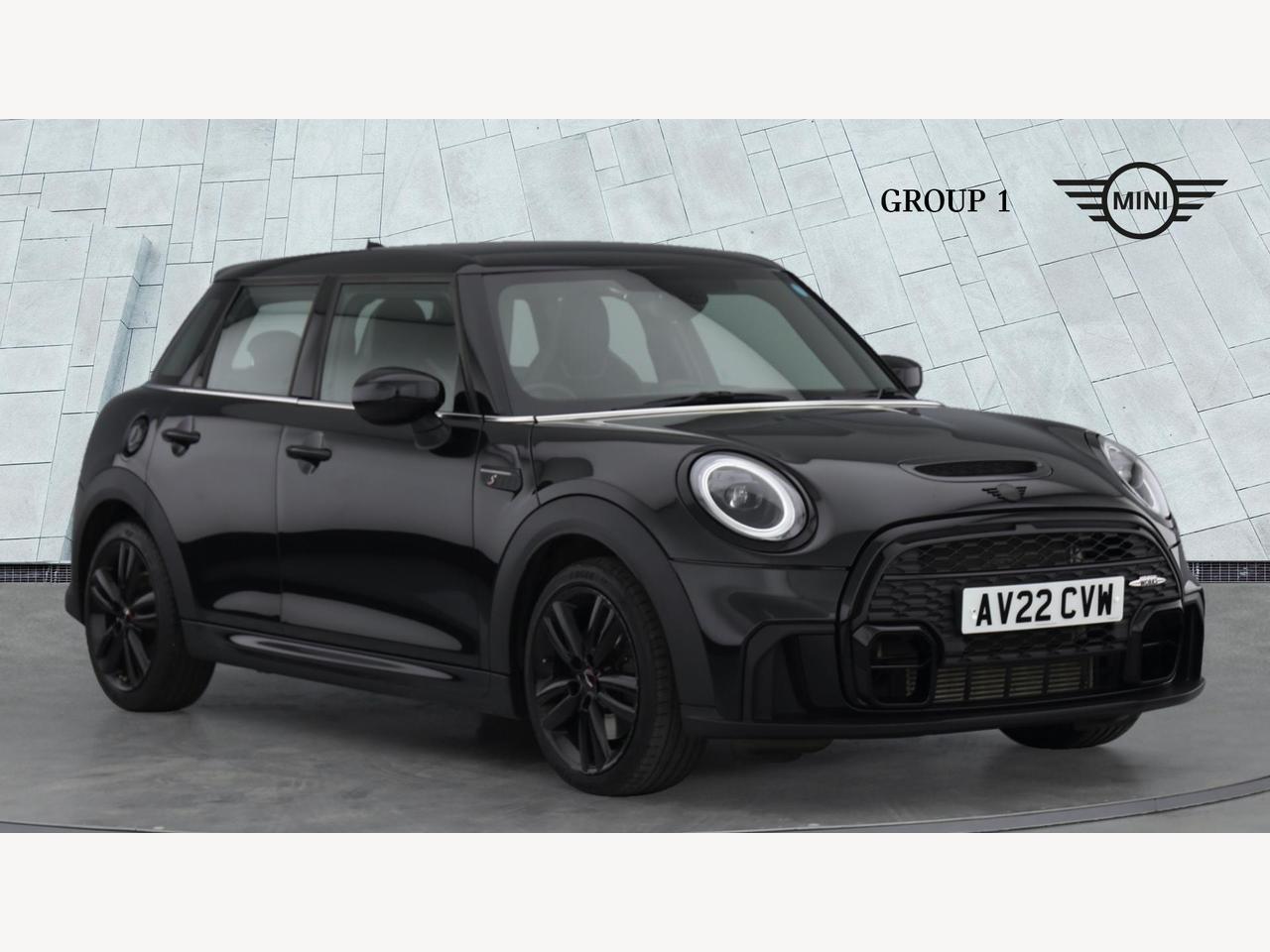 Main listing image - MINI Hatchback 5dr