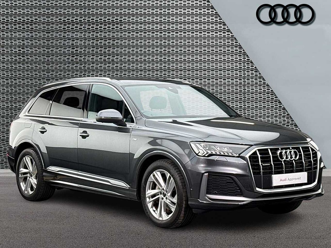 Main listing image - Audi Q7