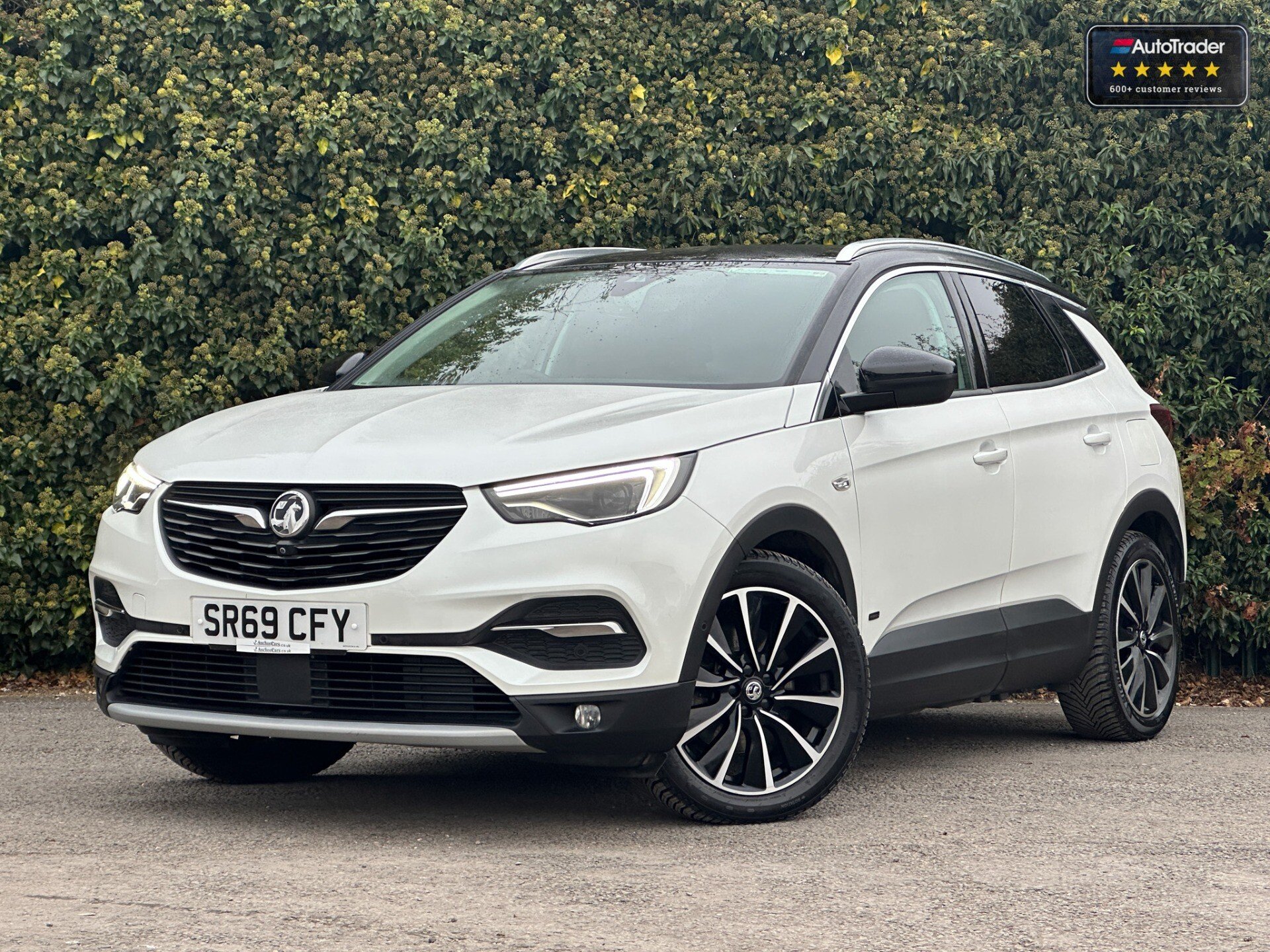 Main listing image - Vauxhall Grandland X