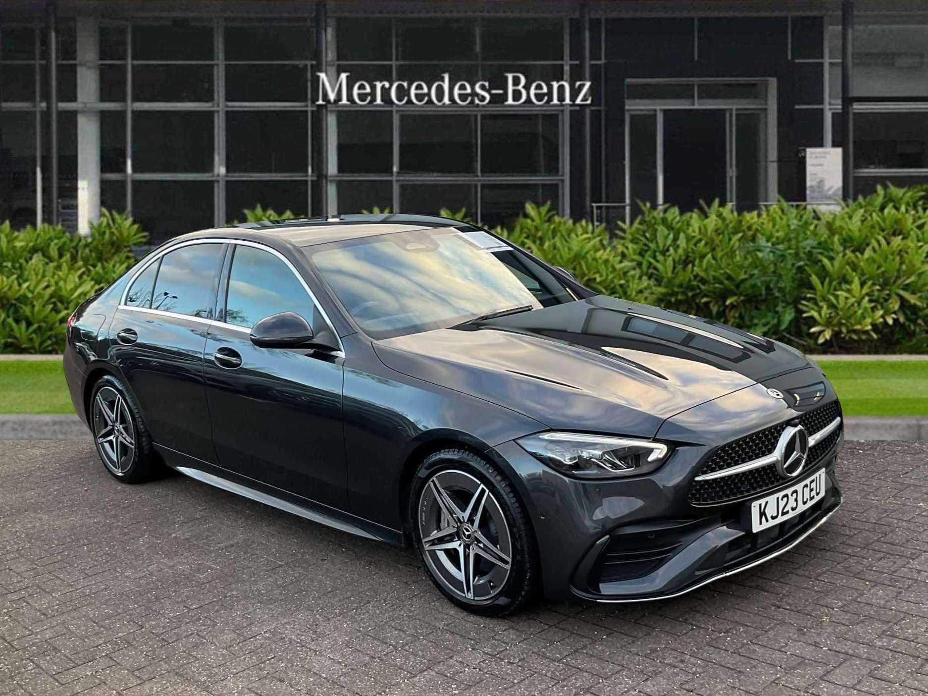 Main listing image - Mercedes-Benz C-Class