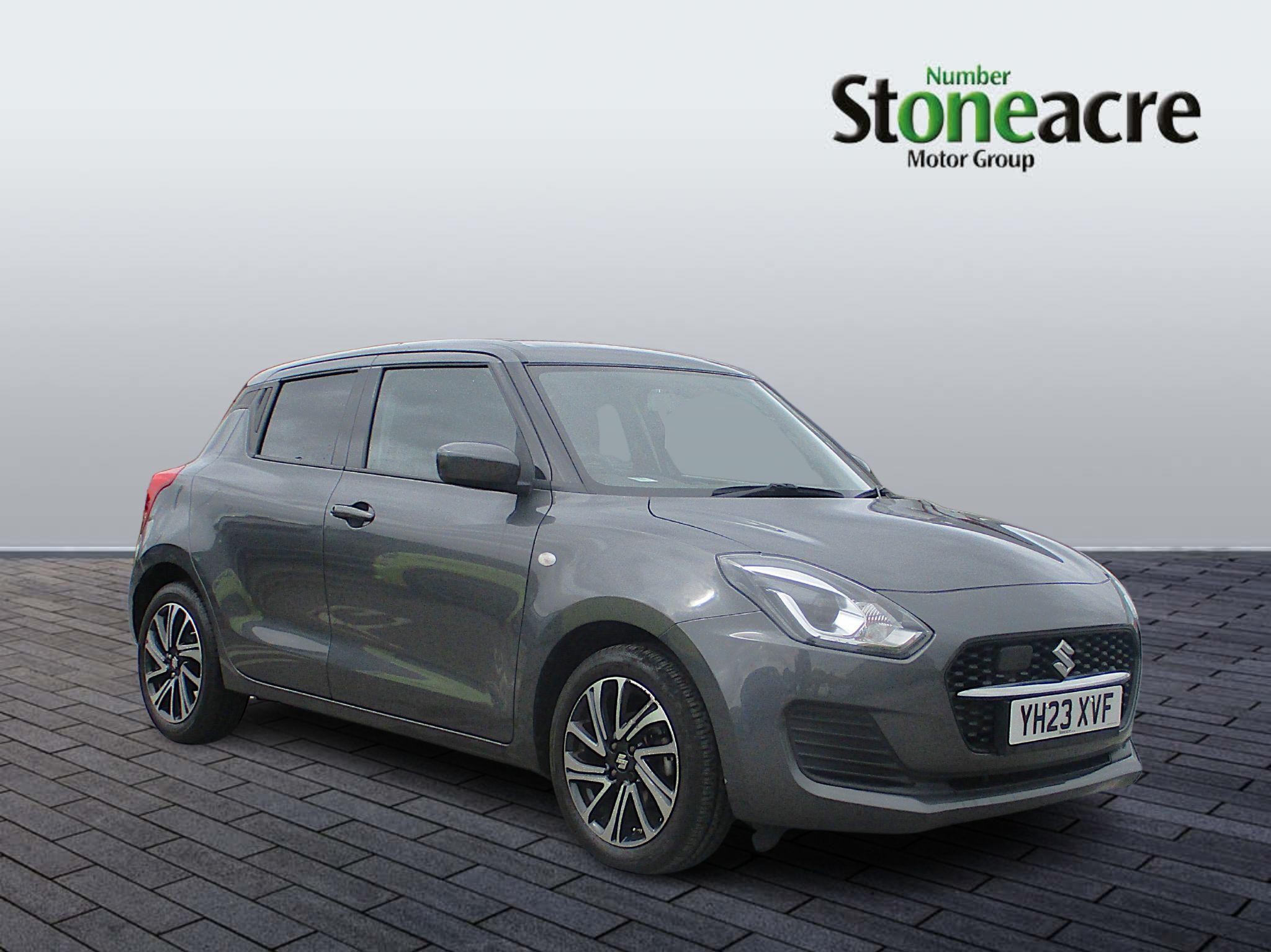 Main listing image - Suzuki Swift