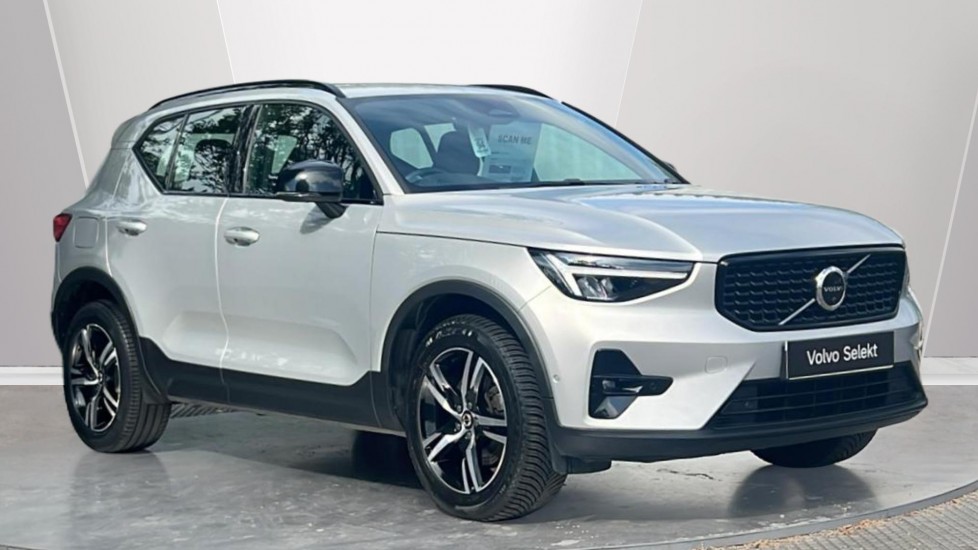 Main listing image - Volvo XC40