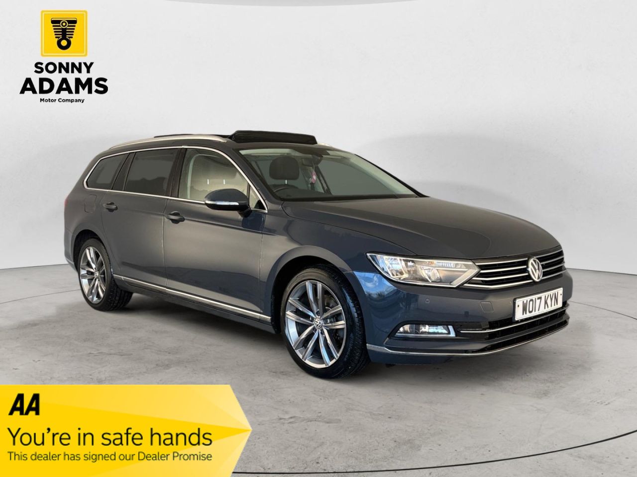 Main listing image - Volkswagen Passat Estate