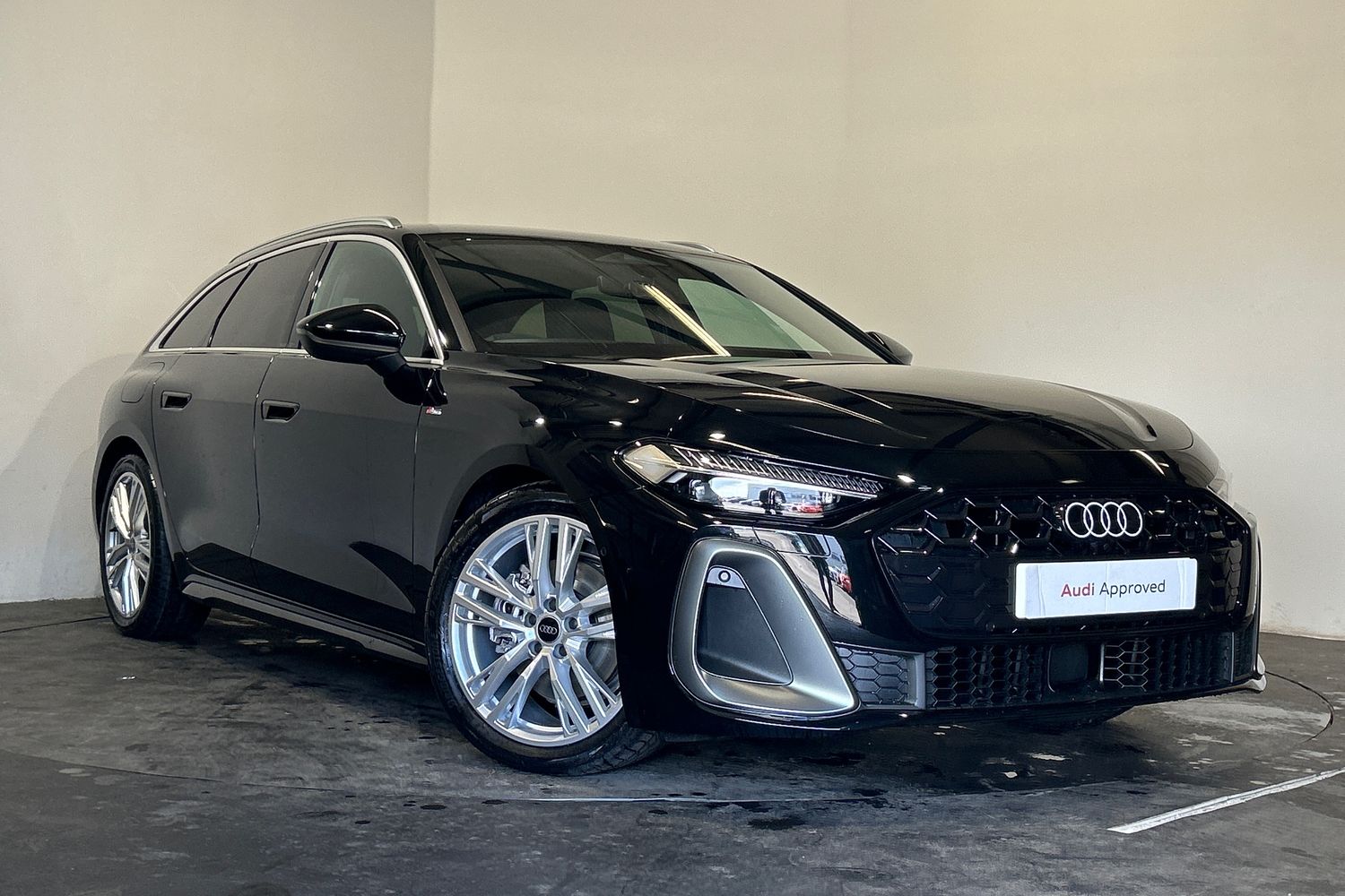 Main listing image - Audi A5
