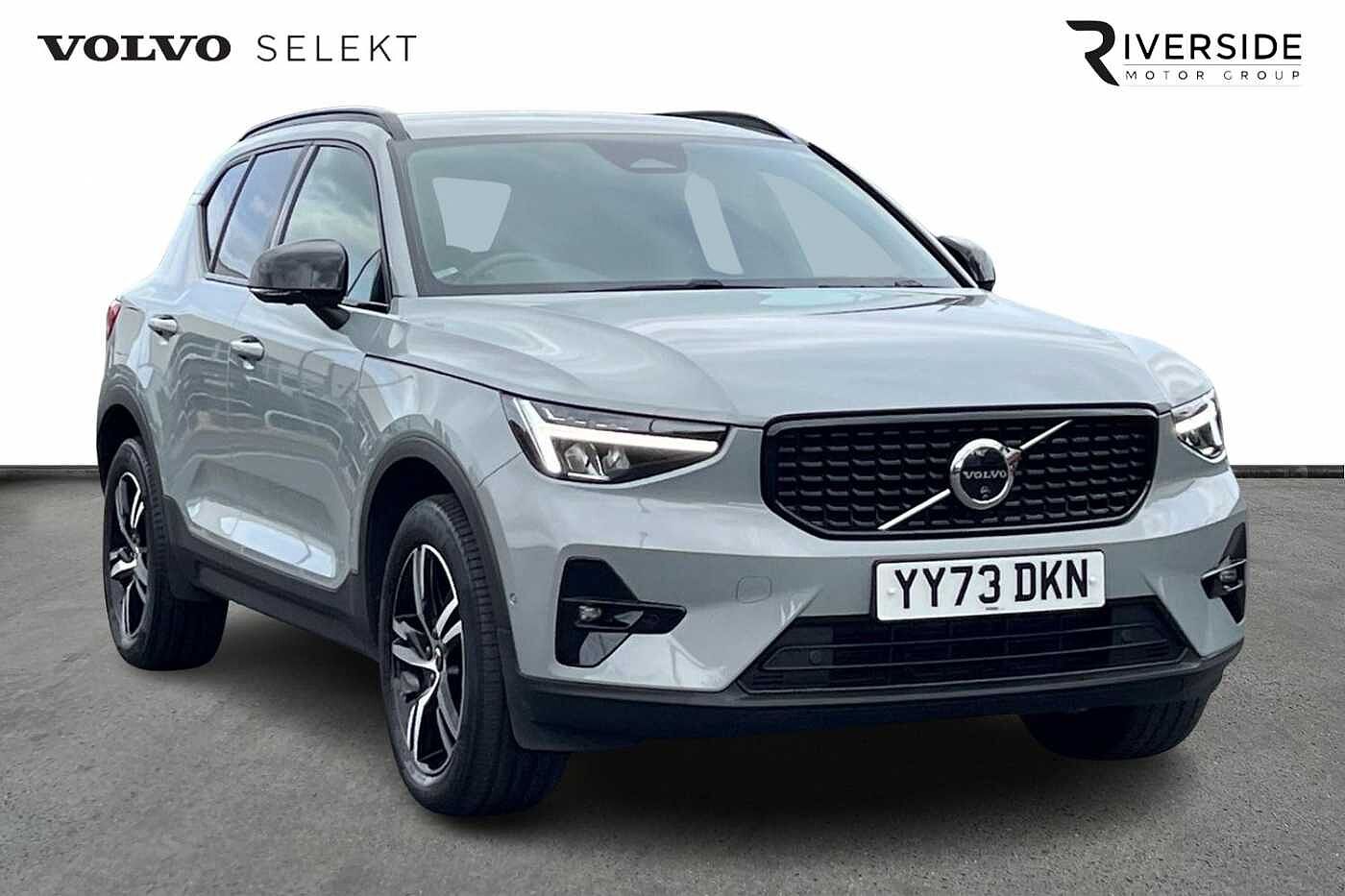 Main listing image - Volvo XC40