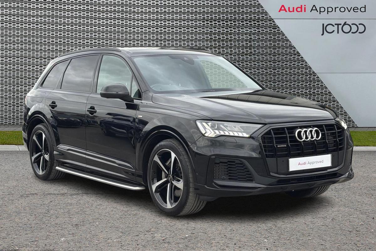 Main listing image - Audi Q7