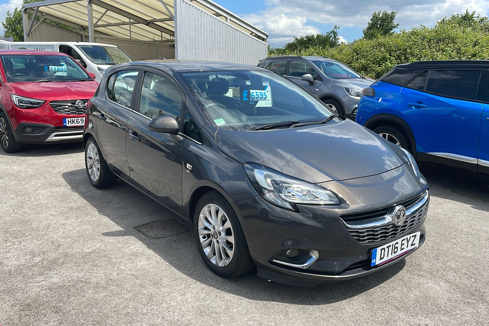 Main listing image - Vauxhall Corsa