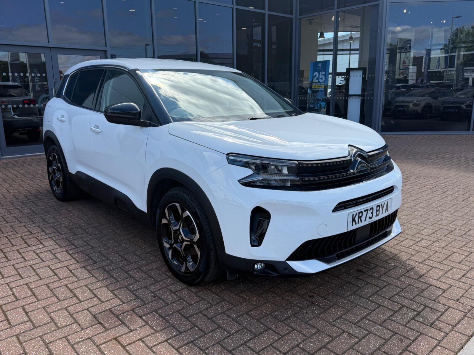 Main listing image - Citroen C5 Aircross
