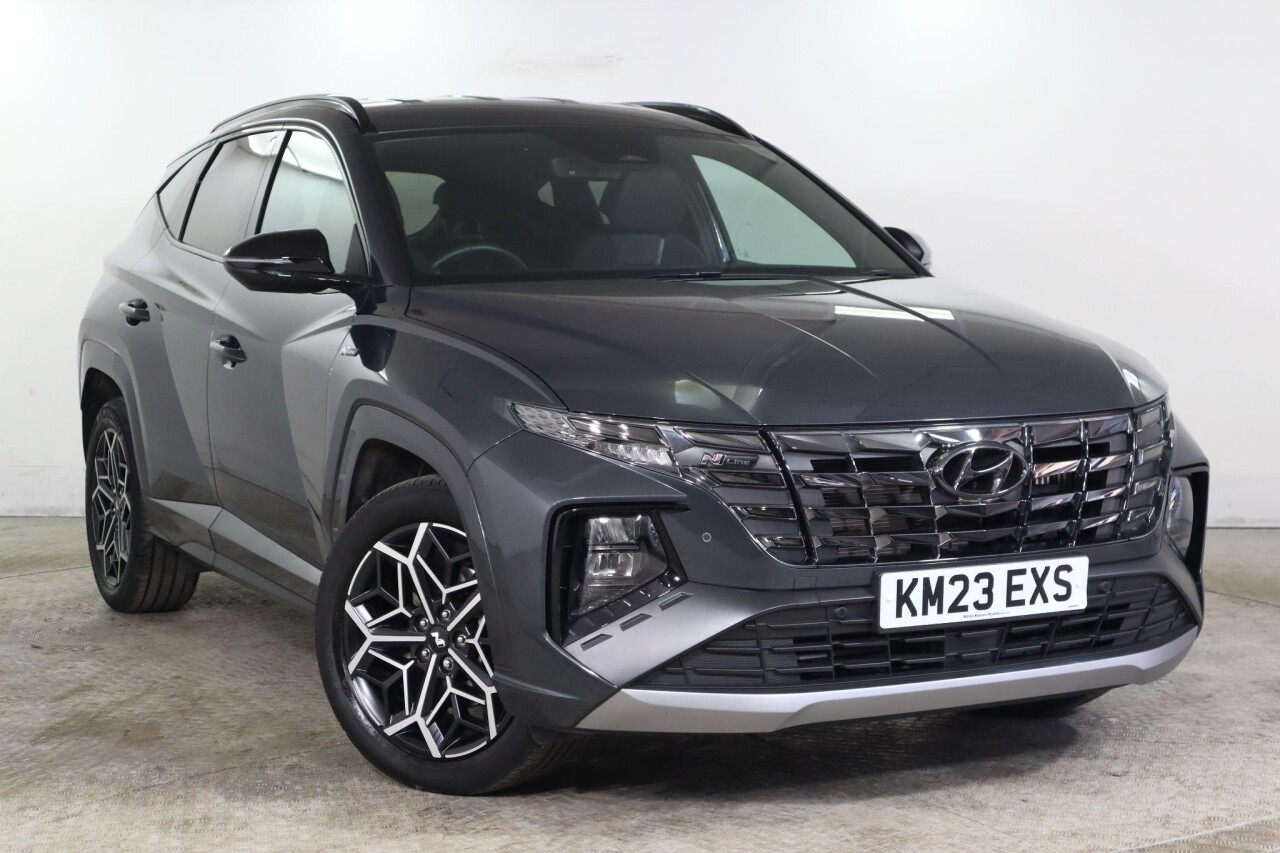 Main listing image - Hyundai Tucson