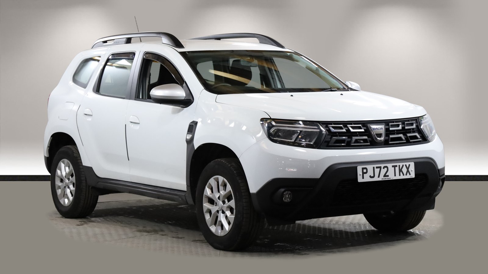 Main listing image - Dacia Duster
