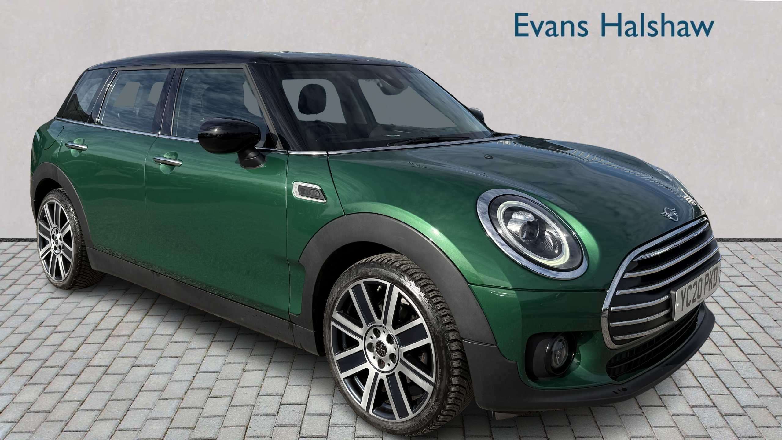 Main listing image - MINI Clubman