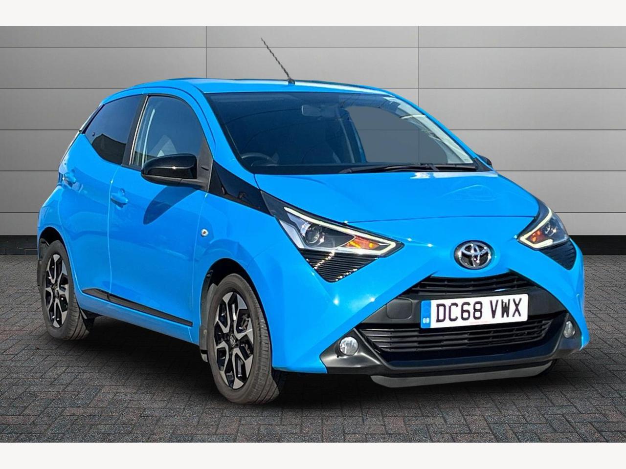 Main listing image - Toyota Aygo