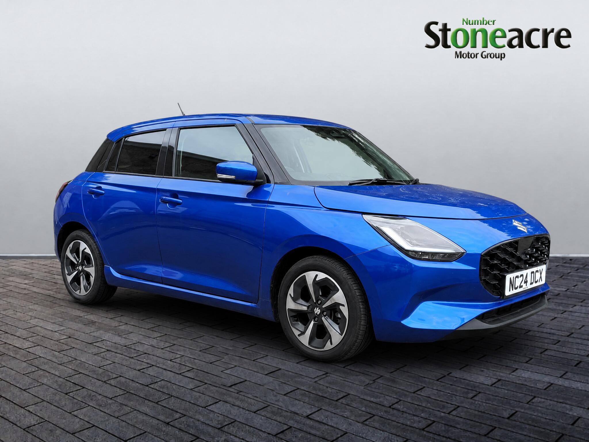 Main listing image - Suzuki Swift