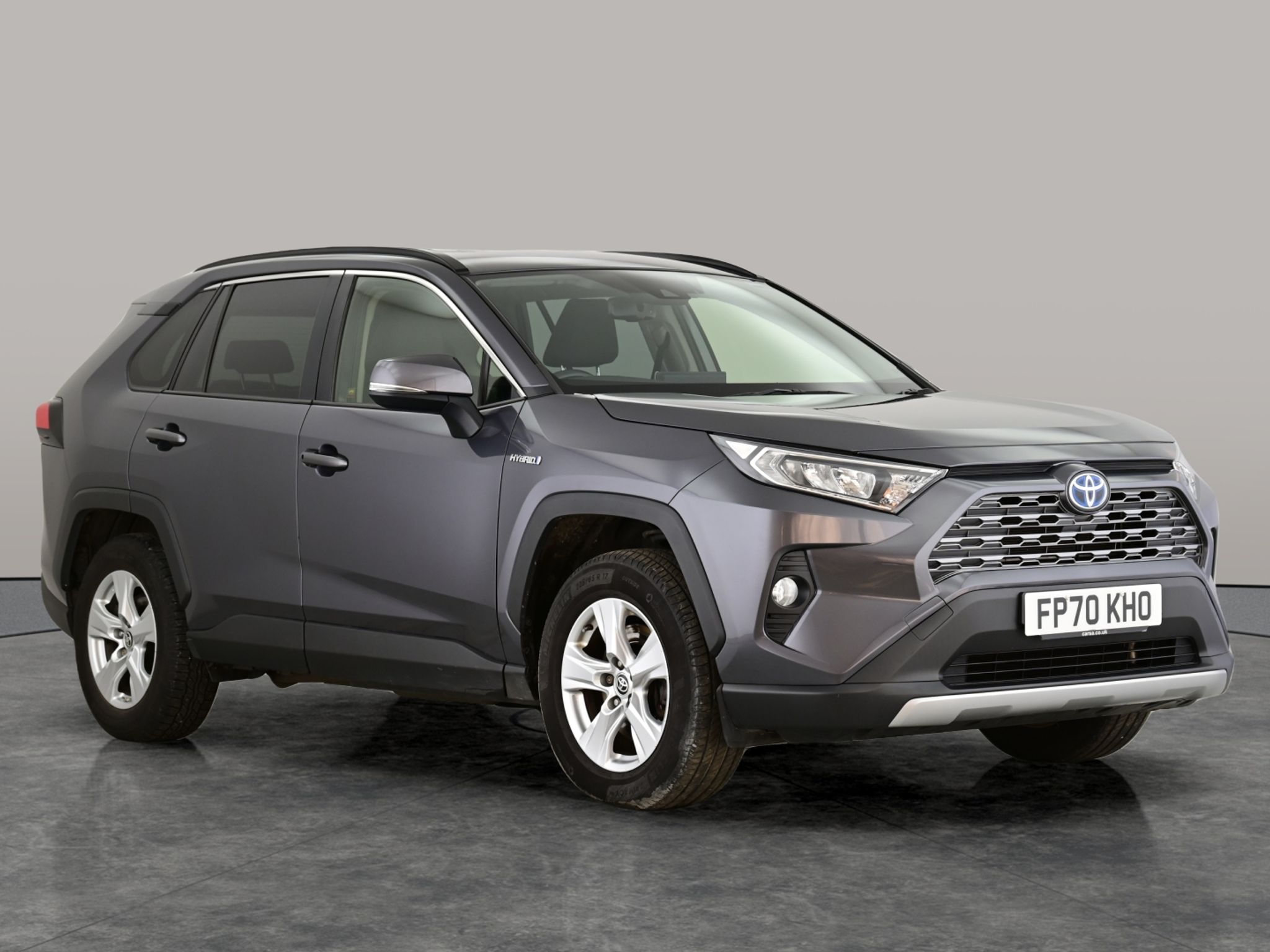 Main listing image - Toyota RAV4