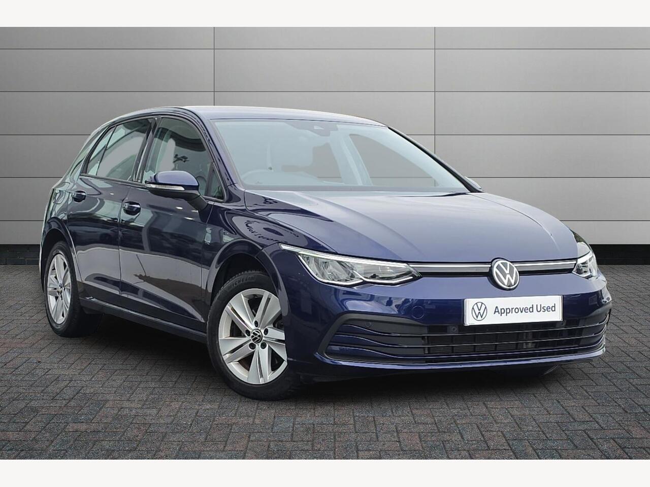 Main listing image - Volkswagen Golf