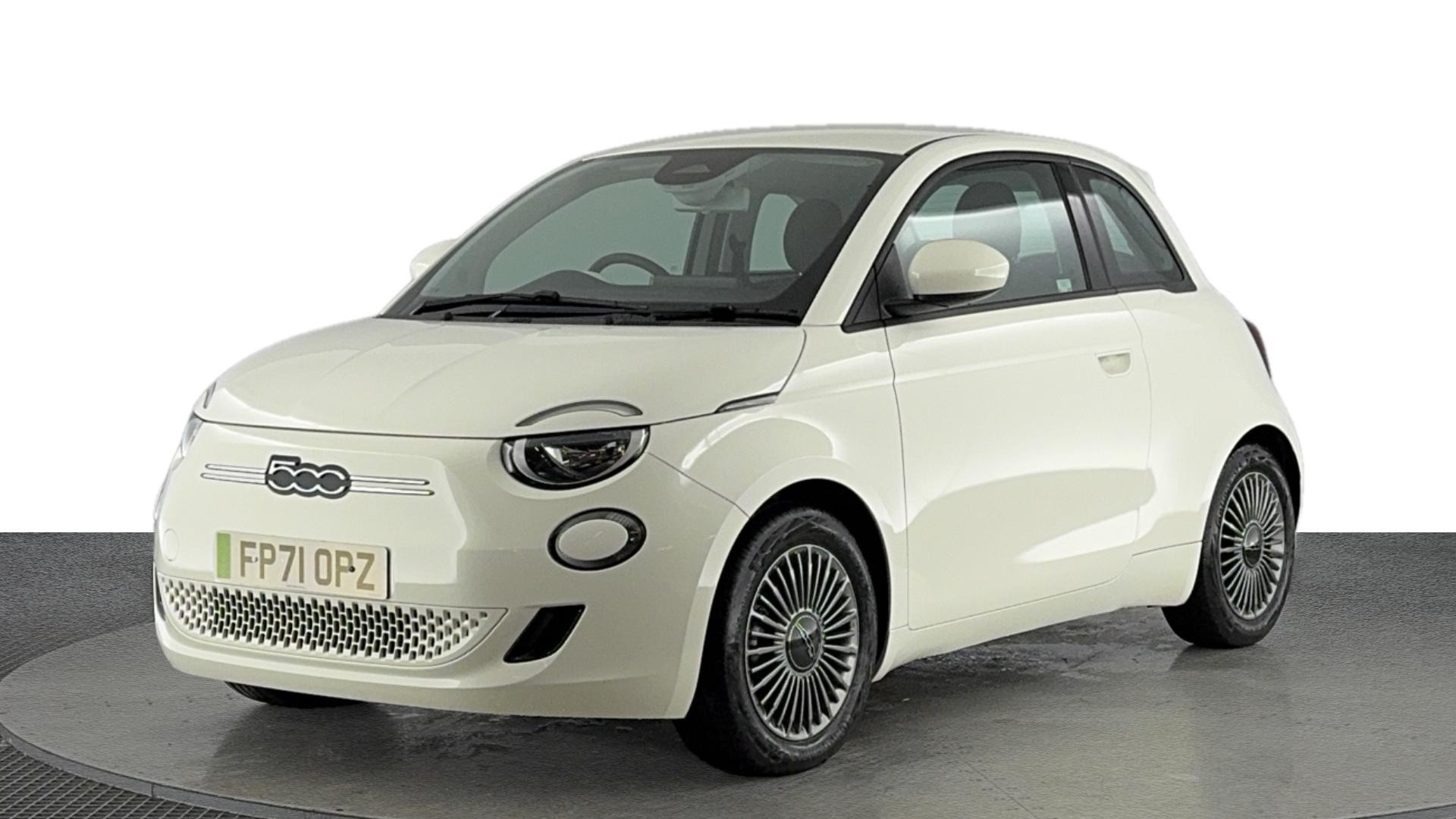 Main listing image - Fiat 500 Electric