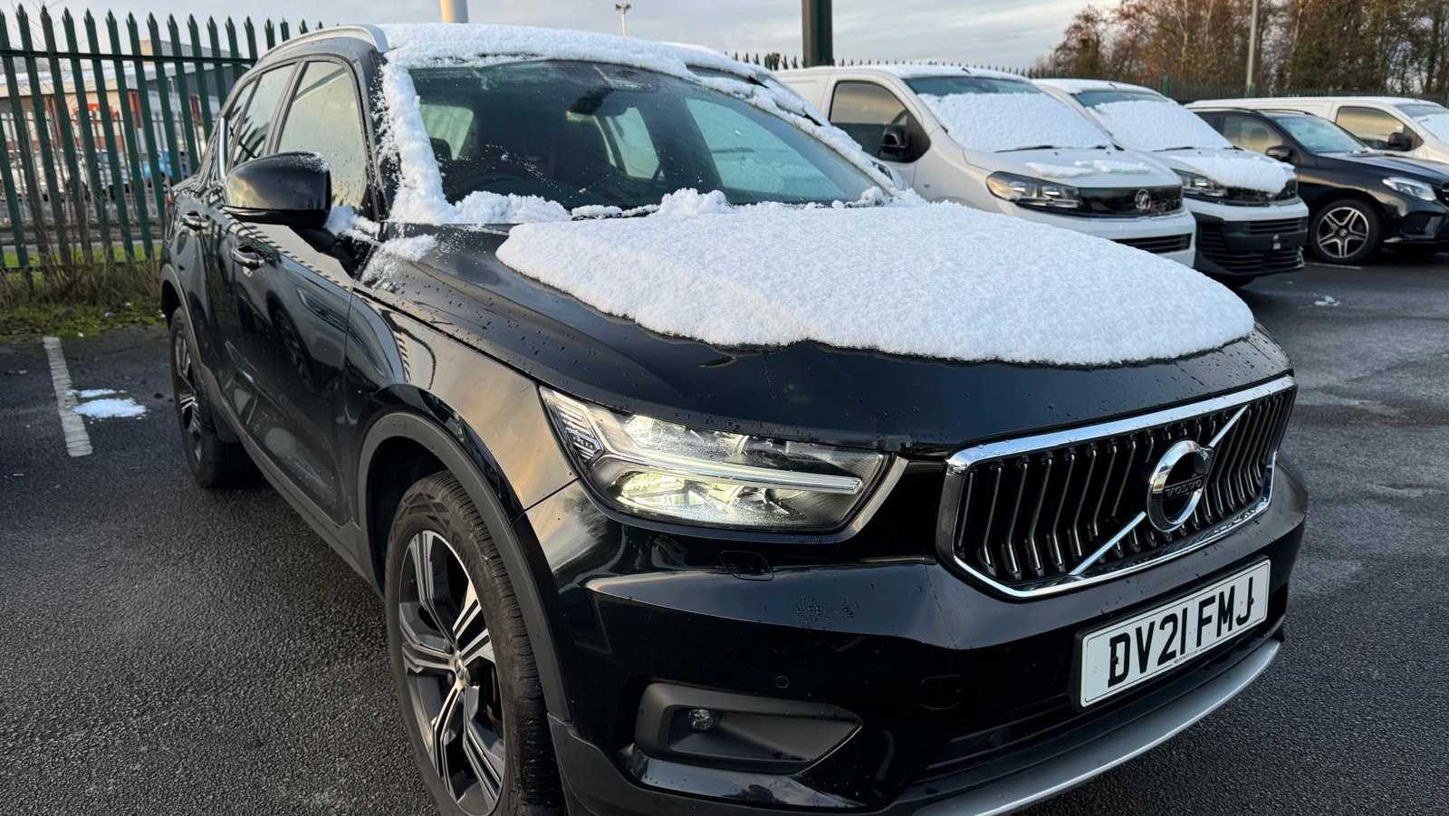 Main listing image - Volvo XC40